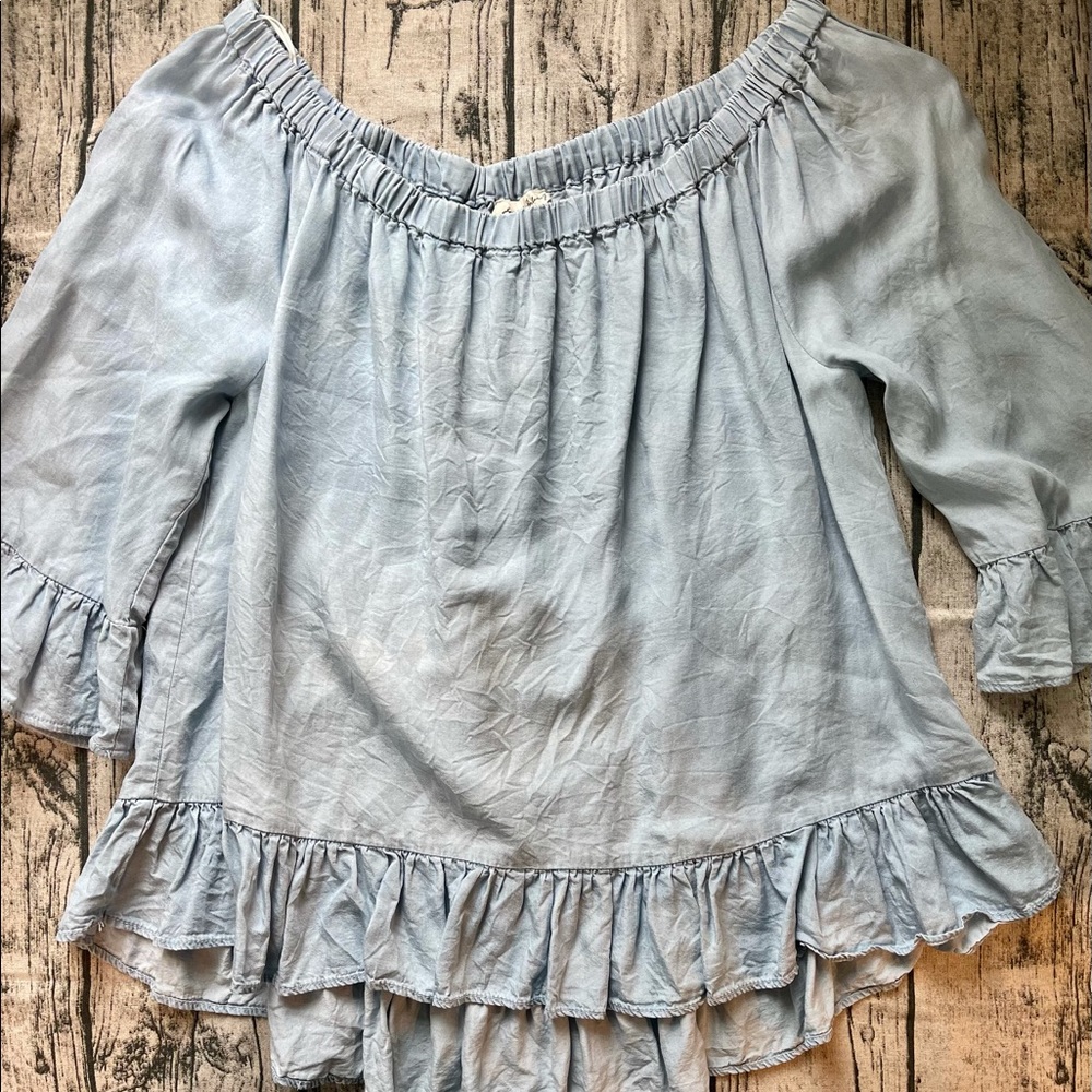 3/4 sleeve off-shoulder top